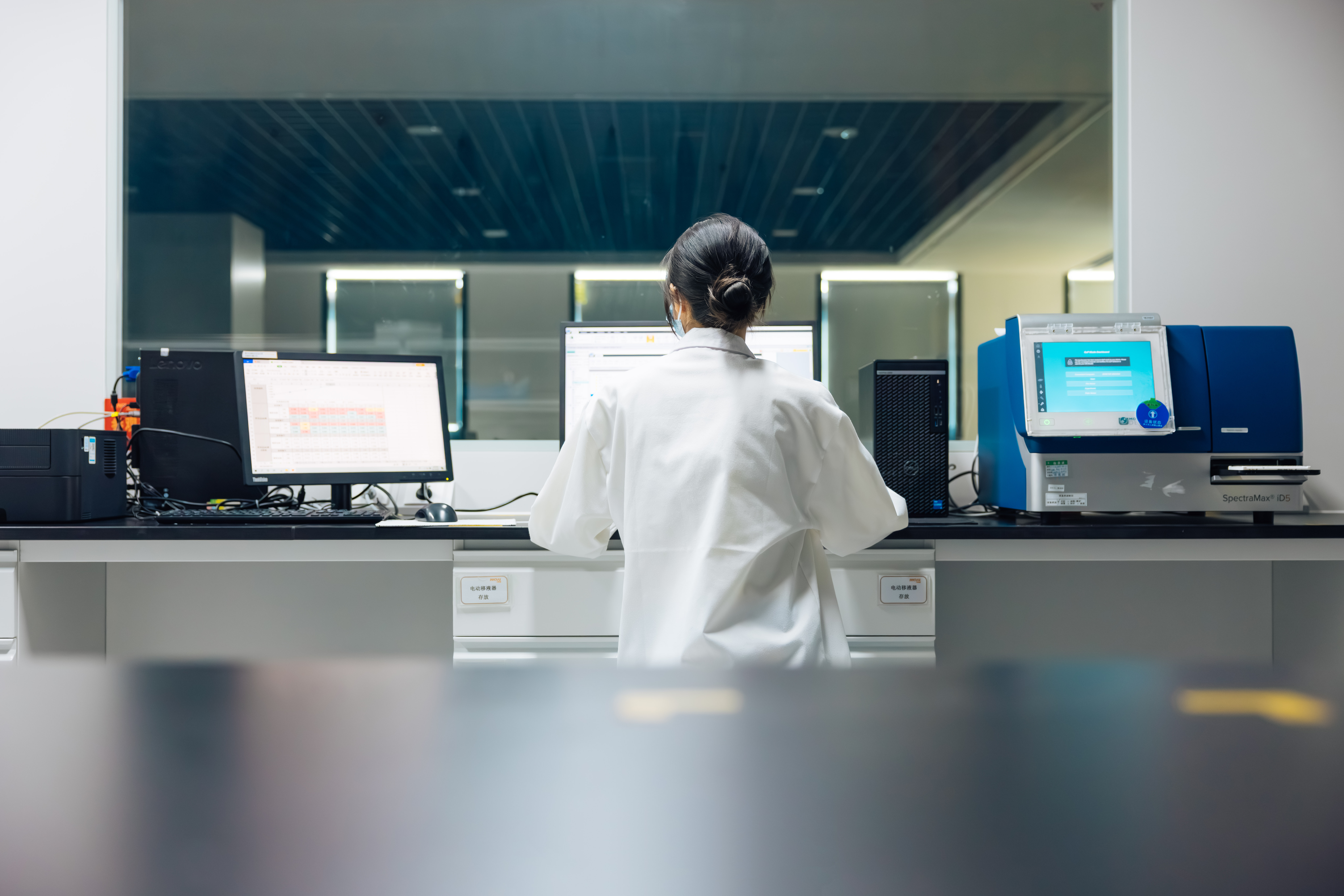 十八年磨一劍：國產(chǎn)九價HPV疫苗，守護(hù)中國女性健康