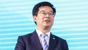 讓文化“長”在泥土里、“躍”在舞臺上、“流”在血脈里