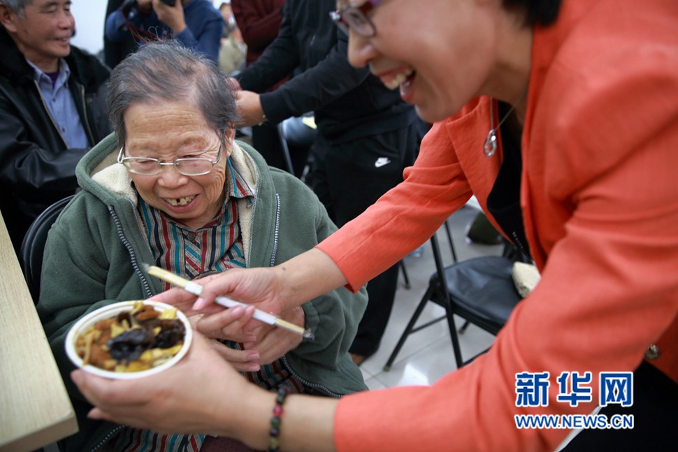 一碗長壽面，一片感恩情