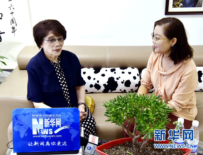 電波永不消逝，隨著時(shí)代發(fā)展傳播可能會(huì)有多種形式，年輕播音員要不忘初心，在如今優(yōu)越條件下更應(yīng)砥礪自己。