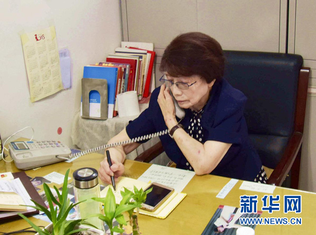 老年生活精力都放在教育上，健康秘訣是保持學(xué)習(xí)，簡(jiǎn)單生活。