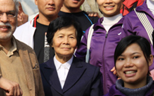 中國(guó)科學(xué)院院士、歸僑鄭守儀
