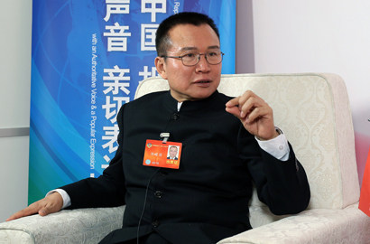 全國(guó)政協(xié)委員陳建國(guó)做客新華網(wǎng)、中國(guó)政府網(wǎng)兩會(huì)訪談