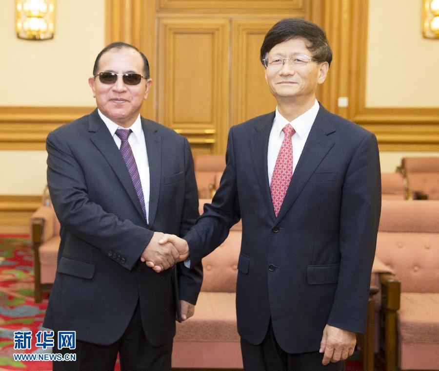 9月5日，中共中央政治局委員、中央政法委書記孟建柱在北京會見秘魯最高法院院長維克托·盧卡斯·蒂科納。 新華社記者 黃敬文 攝 