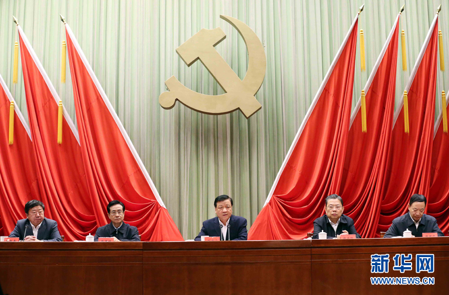 11月14日，中共中央黨校在北京舉行2016年秋季學(xué)期第二批入學(xué)學(xué)員開學(xué)典禮。中共中央政治局常委、中央黨校校長劉云山出席并講話。新華社記者 劉衛(wèi)兵 攝