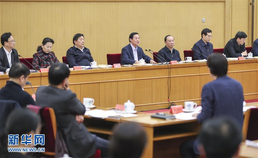 3月17日，中共中央政治局委員、中央書記處書記、中宣部部長劉奇葆在北京出席中華優(yōu)秀傳統(tǒng)文化傳承發(fā)展工作座談會(huì)。 新華社記者丁林?jǐn)z