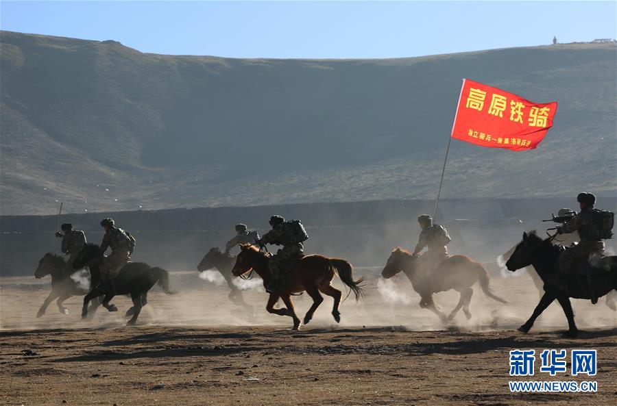 （新華全媒頭條·圖文互動(dòng)）（14）備戰(zhàn)踏上新起點(diǎn)，練兵展現(xiàn)新氣象——2018中國軍隊(duì)新年開訓(xùn)全景大掃描
