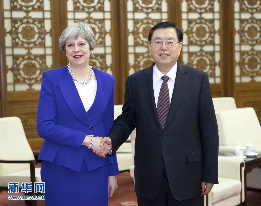 2月1日，全國人大常委會委員長張德江在北京人民大會堂會見英國首相特雷莎·梅。新華社記者 李濤 攝