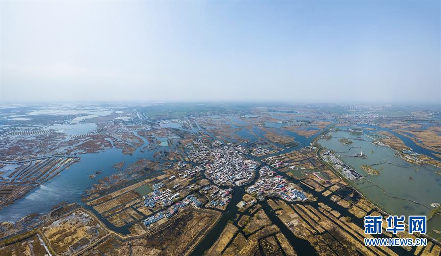 （新華全媒頭條·圖文互動）（3）奮進新時代　建設(shè)雄安城——以習(xí)近平同志為核心的黨中央謀劃指導(dǎo)《河北雄安新區(qū)規(guī)劃綱要》編制紀實