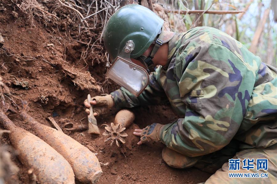 （圖文互動）（1）和平年代，離死神最近的人——南部戰(zhàn)區(qū)陸軍云南掃雷大隊邊境掃雷排爆記事
