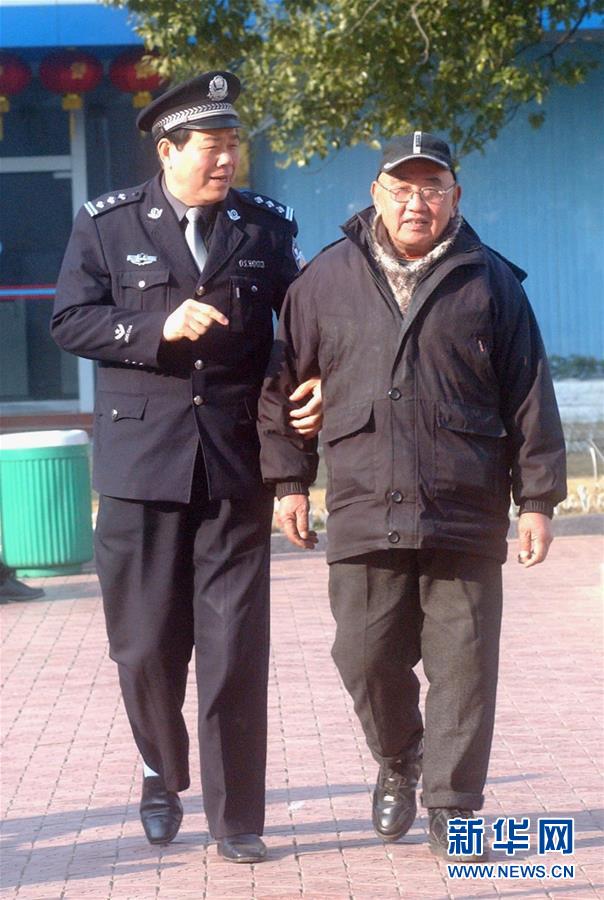 （改革先鋒風(fēng)采·圖文互動(dòng)）（3）邱娥國：串百家門，認(rèn)百家人，知百家情，辦百家事 