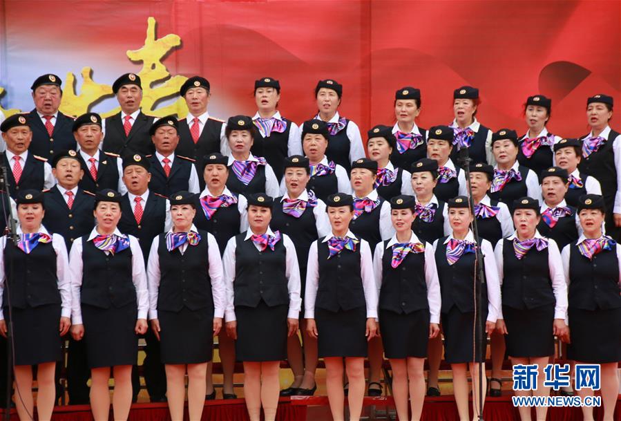 （在習近平新時代中國特色社會主義思想指引下——新時代新作為新篇章·圖文互動）（3）歡樂的“精氣神兒”從哪來？——“東北小延安”用“文化密鑰”解鎖基層治理