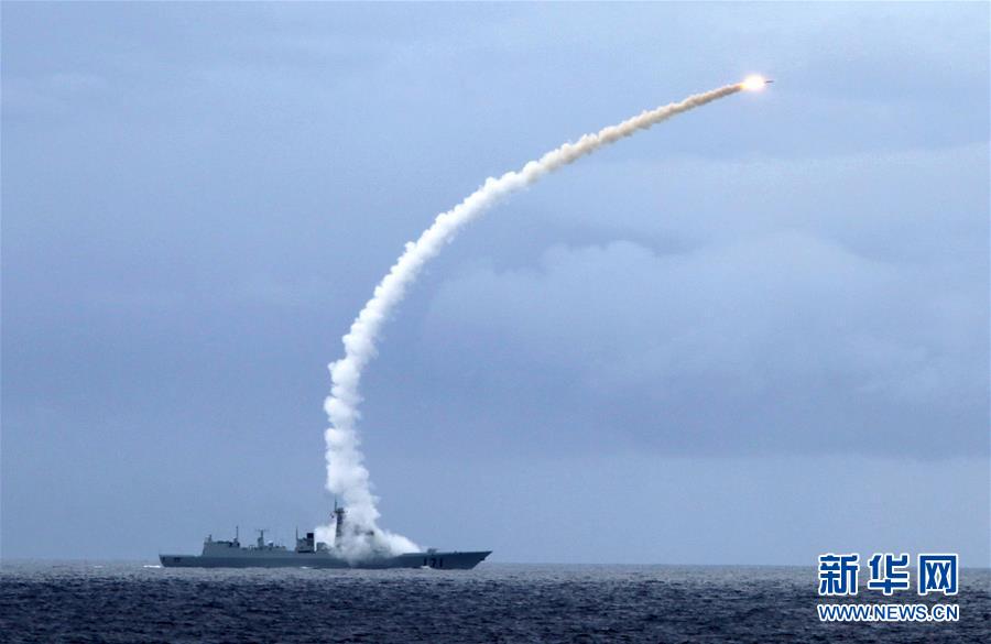 （新華全媒頭條·人民海軍70年·圖文互動）（4）向海圖強春潮涌——黨中央、中央軍委和習主席關心人民海軍建設發(fā)展紀實