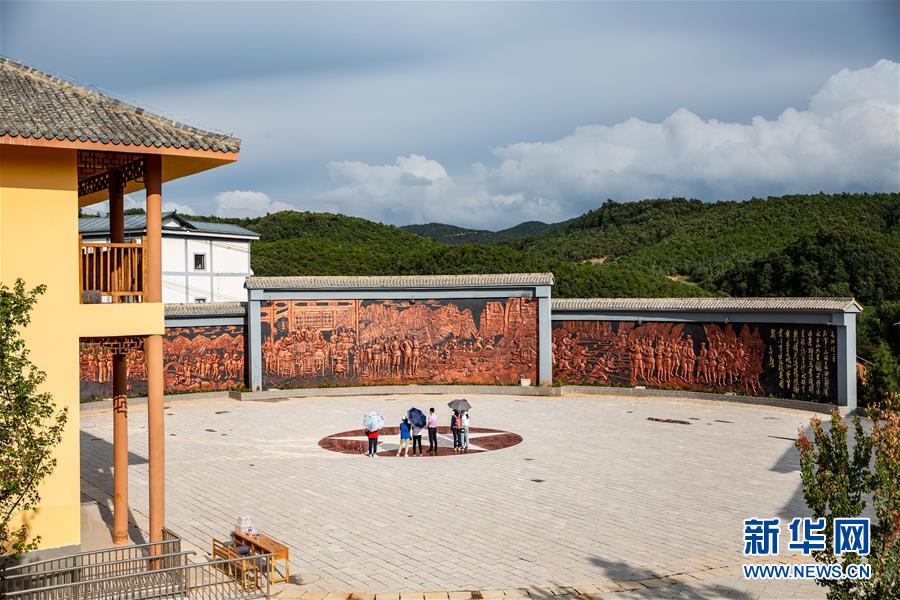 （新華全媒頭條·壯麗70年·奮斗新時代——記者再走長征路·圖文互動）（2）前進，向著光明的方向——尋訪金沙江畔紅色印記