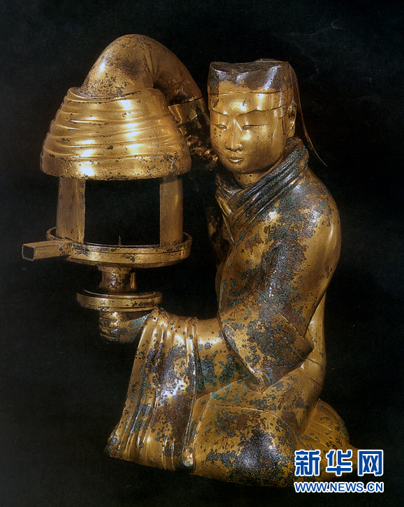 （新華調(diào)查·新中國考古重大發(fā)現(xiàn)·圖文互動）（4）滿城漢墓：點一盞長信宮燈，看不盡金縷玉衣
