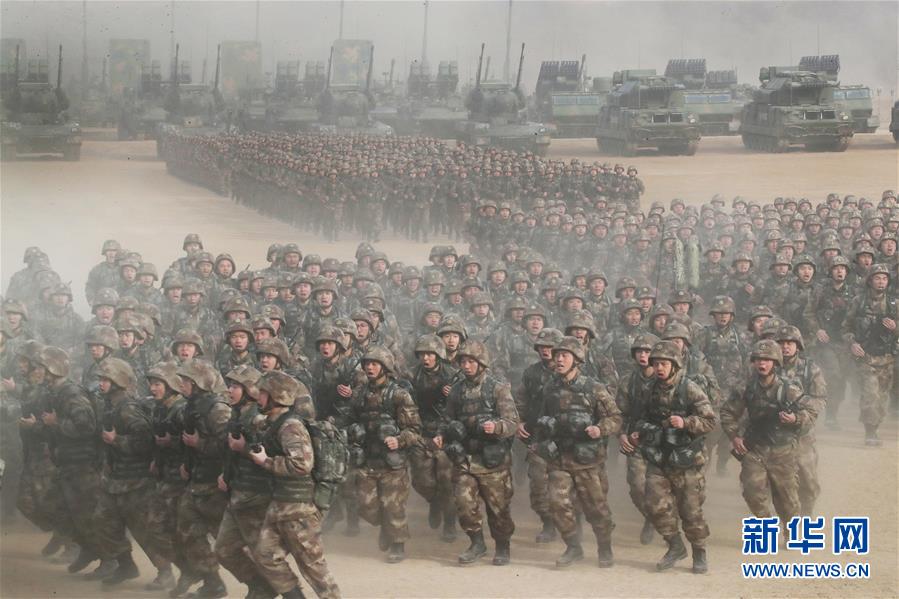 （新華全媒頭條·圖文互動）（4）沿著中國特色強(qiáng)軍之路闊步前進(jìn)——黨中央、中央軍委領(lǐng)導(dǎo)推進(jìn)國防和軍隊建設(shè)70年紀(jì)實