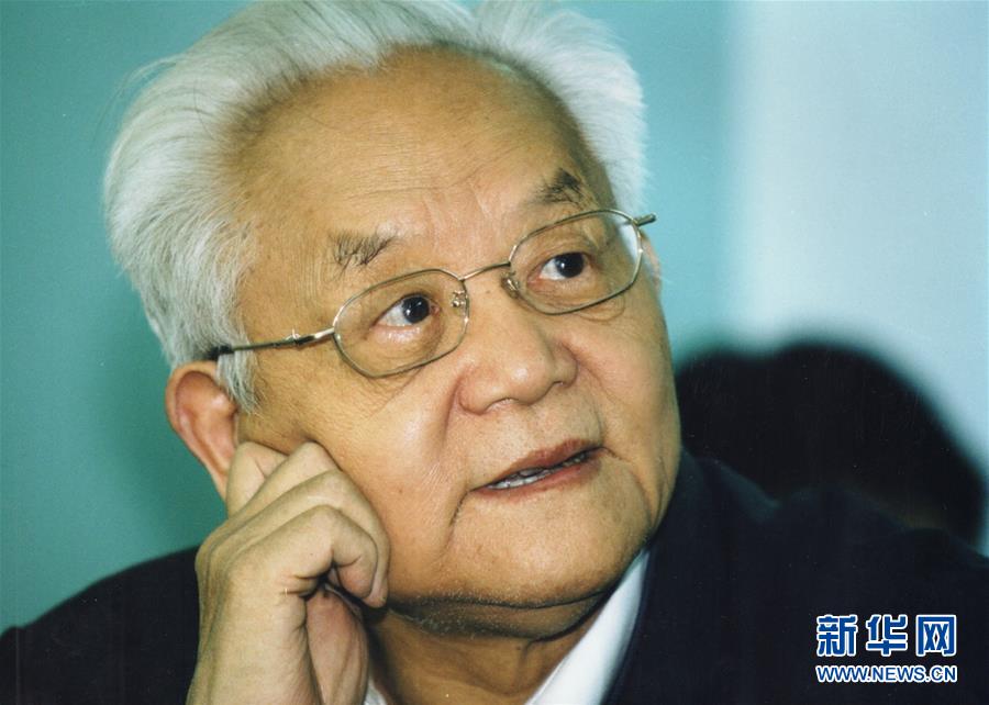 （壯麗70年·奮斗新時(shí)代——共和國(guó)榮光·圖文互動(dòng)）（3）吳文?。簞?chuàng)“中國(guó)方法”，尋數(shù)學(xué)之“道”