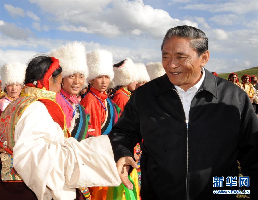 （壯麗70年·奮斗新時代——共和國榮光）（2）民族團結的楷模——熱地