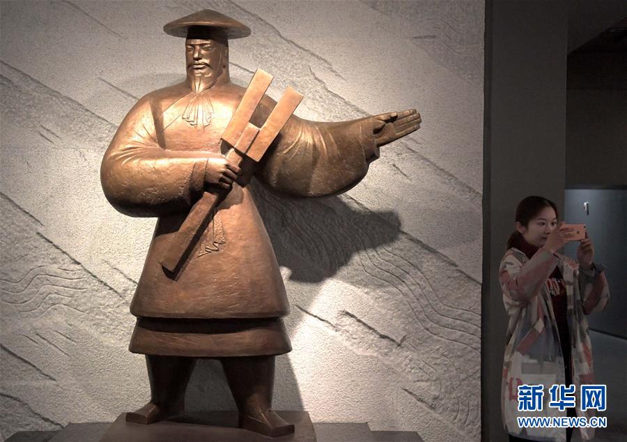 （新華全媒頭條·圖文互動）（7）求解中國考古學(xué)“哥德巴赫猜想”——跨越60年的夏朝探尋