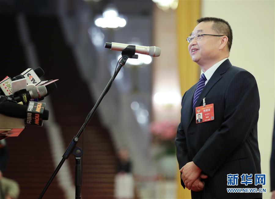 （兩會(huì)·面對(duì)面）（8）采訪部長
