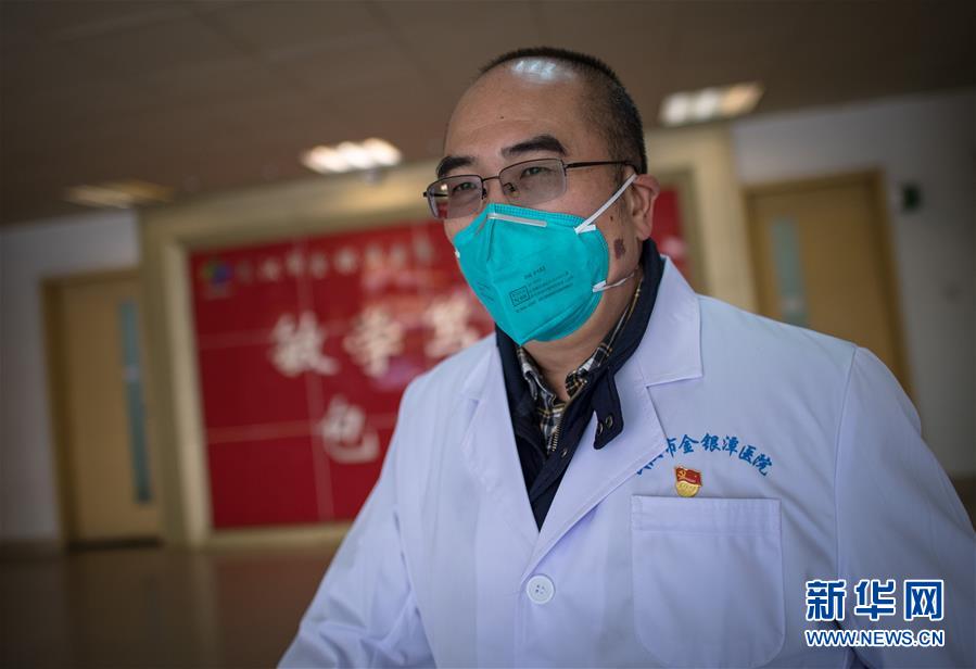 （新華全媒頭條·習(xí)近平致敬的戰(zhàn)“疫”英雄·武漢人民篇·圖文互動(dòng)）（5）壯哉，大武漢——獻(xiàn)給英雄的武漢人民