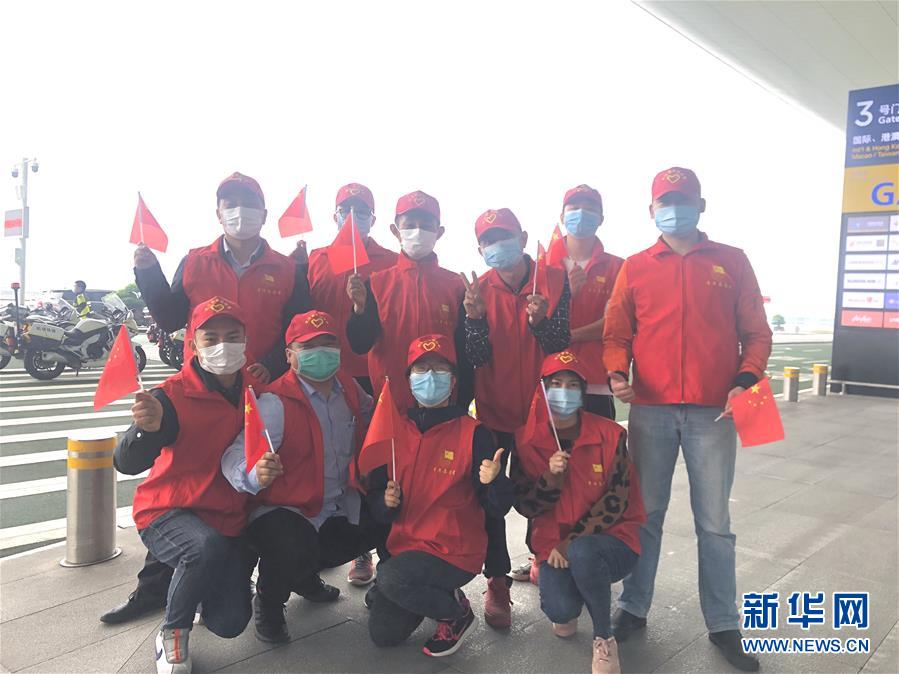 （新華全媒頭條·習(xí)近平致敬的戰(zhàn)“疫”英雄·武漢人民篇·圖文互動(dòng)）（10）壯哉，大武漢——獻(xiàn)給英雄的武漢人民