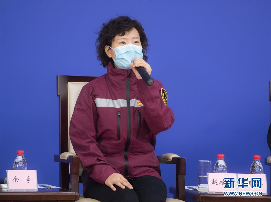 （聚焦疫情防控·圖文互動）（5）分秒必爭！一切為了治病救人——中國抗疫生命至上的生動實踐