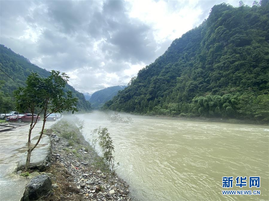 （防汛抗洪·圖文互動）（1）山洪襲來前，澧水河畔大轉移