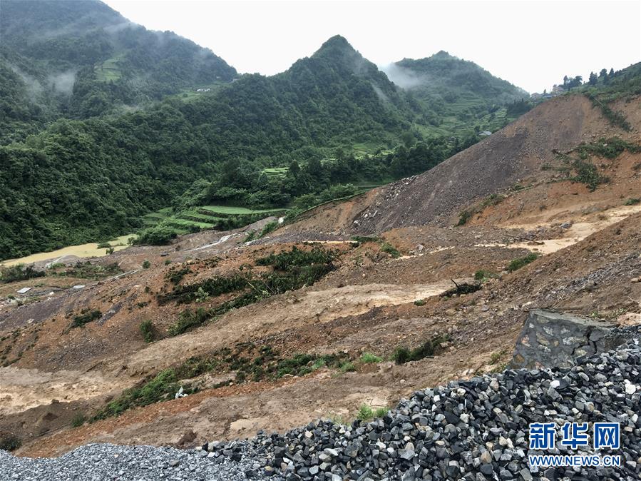 （防汛抗洪·圖文互動(dòng)）（4）一場(chǎng)“山崩”是如何被預(yù)知的？