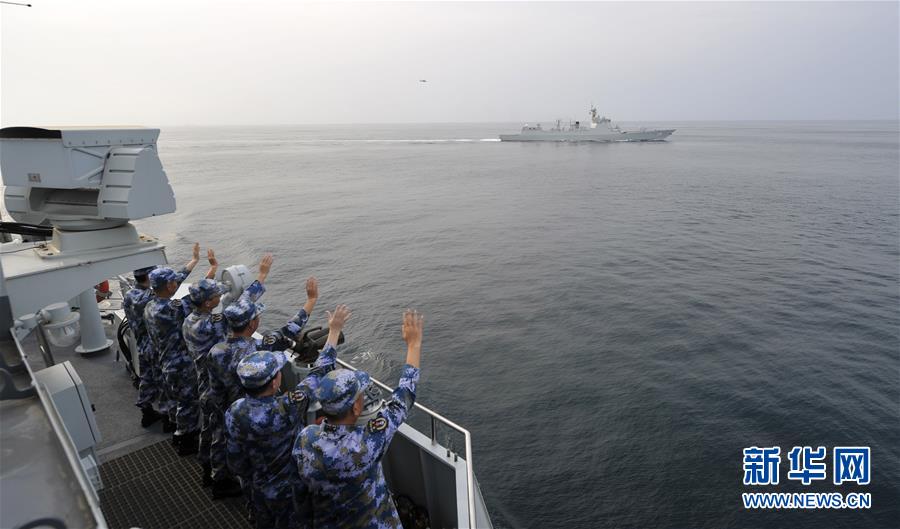 （國際）（2）中國海軍第35、36批護航編隊在亞丁灣完成任務(wù)交接