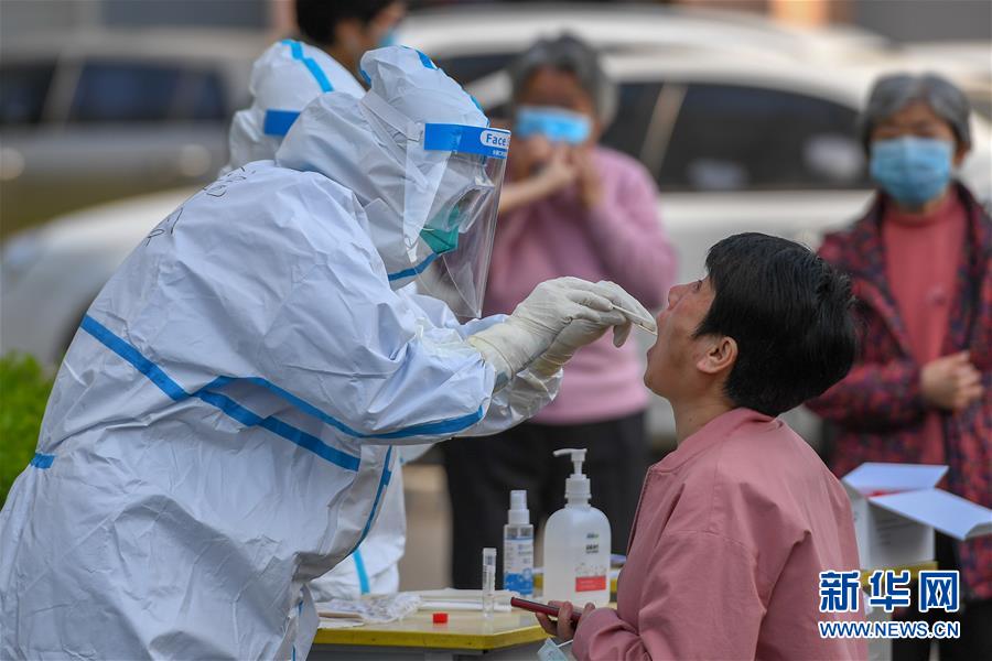 （新華全媒頭條·兩會精神看落實·圖文互動）（5）整體謀劃、系統(tǒng)升級、全面提升——落實全國兩會精神織牢織密公共衛(wèi)生防護網(wǎng)