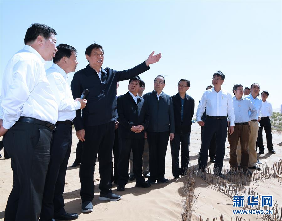 (時政)(2)栗戰(zhàn)書在內蒙古檢查大氣污染防治法實施情況