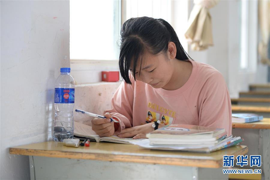 （在習近平新時代中國特色社會主義思想指引下——新時代新作為新篇章·習近平總書記關(guān)切事·圖文互動）（2）戰(zhàn)洪魔　保安全——近期防汛救災熱點觀察