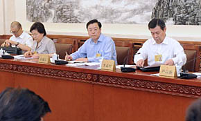 全國人大常委會(huì)分組審議特種設(shè)備安全法草案等