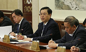 張德江參加全國(guó)人大常委會(huì)第六次會(huì)議分組審議
