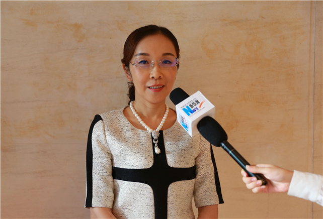把增強(qiáng)黨的凝聚力、戰(zhàn)斗力與提高企業(yè)競(jìng)爭(zhēng)力、創(chuàng)造力有機(jī)融合。