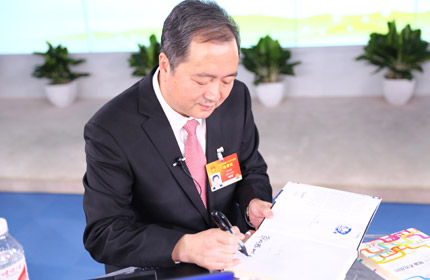 “創(chuàng)新不僅是技術(shù)創(chuàng)新、管理創(chuàng)新，還有商業(yè)模式的創(chuàng)新。”