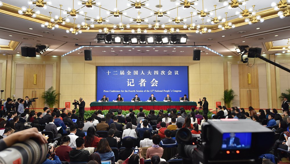 回放:國(guó)資委主任肖亞慶等就“國(guó)企改革”答記者問
