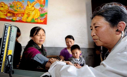 醫(yī)療資源不均衡，偏遠山區(qū)怎么找專家？