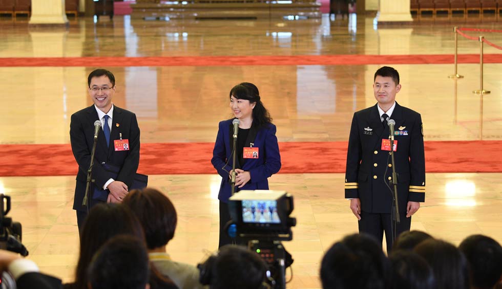 孟祥飛、李媛、曹先建接受采訪