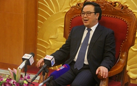 專(zhuān)訪：愿中國(guó)人民在中共領(lǐng)導(dǎo)下取得更多成就——訪越共中央委員、中央對(duì)外部部長(zhǎng)黃平君