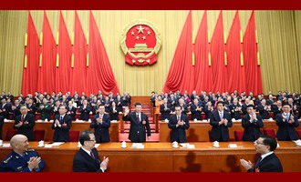 習(xí)近平當(dāng)選國(guó)家主席、中央軍委主席