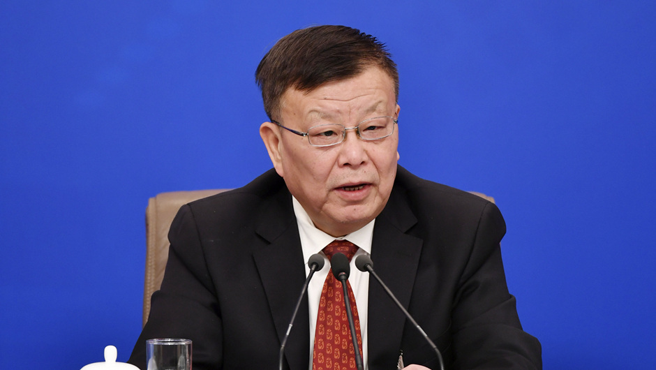 全國(guó)政協(xié)常委、副秘書長(zhǎng)（兼）、提案委員會(huì)副主任，九三學(xué)社中央副主席 賴明