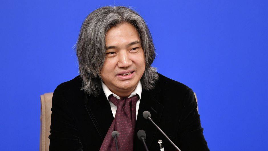 全國(guó)政協(xié)常委、文化文史和學(xué)習(xí)委員會(huì)委員，中國(guó)美術(shù)館館長(zhǎng)，中國(guó)美術(shù)家協(xié)會(huì)副主席 吳為山