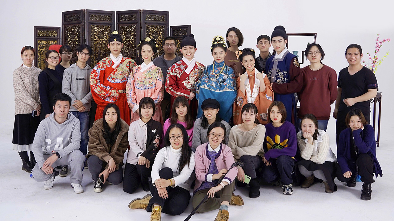 追夢中國人|維京：漢服春晚，一個講了十年的故事
