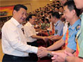 習(xí)近平接見第五次全國邊海防工作會(huì)議代表