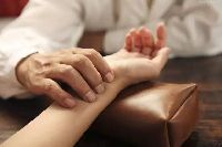 【健康解碼】中醫(yī)藥如何治療股骨頭壞死？