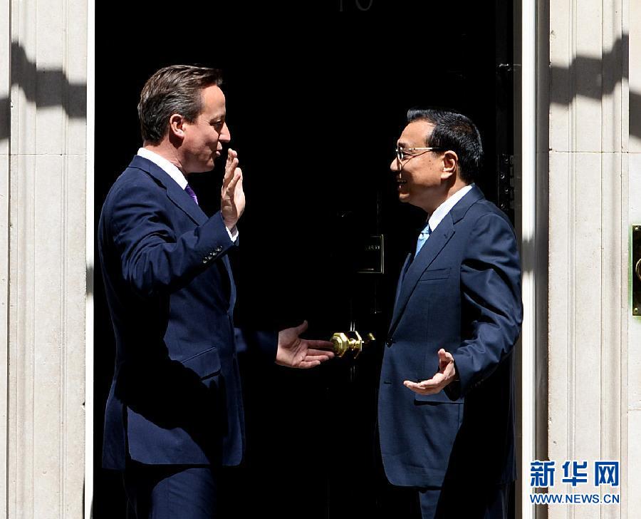 6月17日，中國國務院總理李克強在倫敦唐寧街10號首相府同英國首相卡梅倫舉行中英總理年度會晤。新華社記者 李濤 攝
