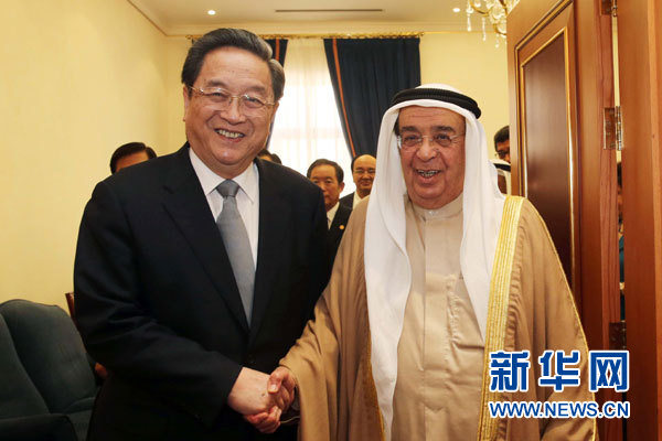 11月6日，正在巴林進行正式友好訪問的全國政協(xié)主席俞正聲在麥納麥會見巴林副首相穆罕默德。 新華社記者劉衛(wèi)兵攝