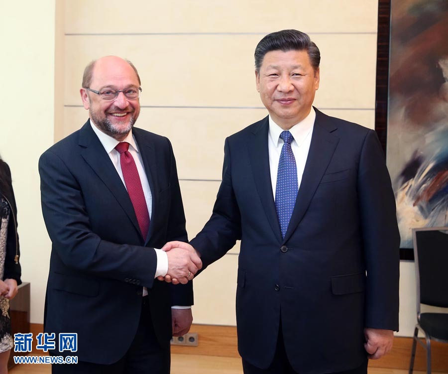 7月6日，國(guó)家主席習(xí)近平在柏林會(huì)見德國(guó)社會(huì)民主黨主席舒爾茨。新華社記者 姚大偉 攝